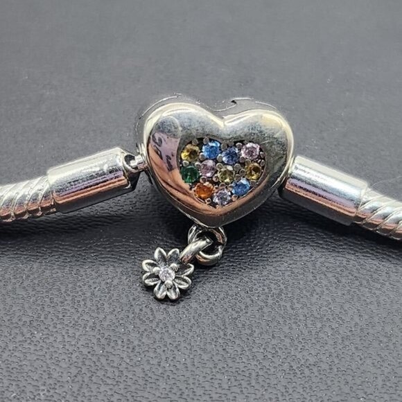 Sparkling Heart Snake Chain Charm Bracelet 7.1 in (NWOT) - Picture 4 of 4